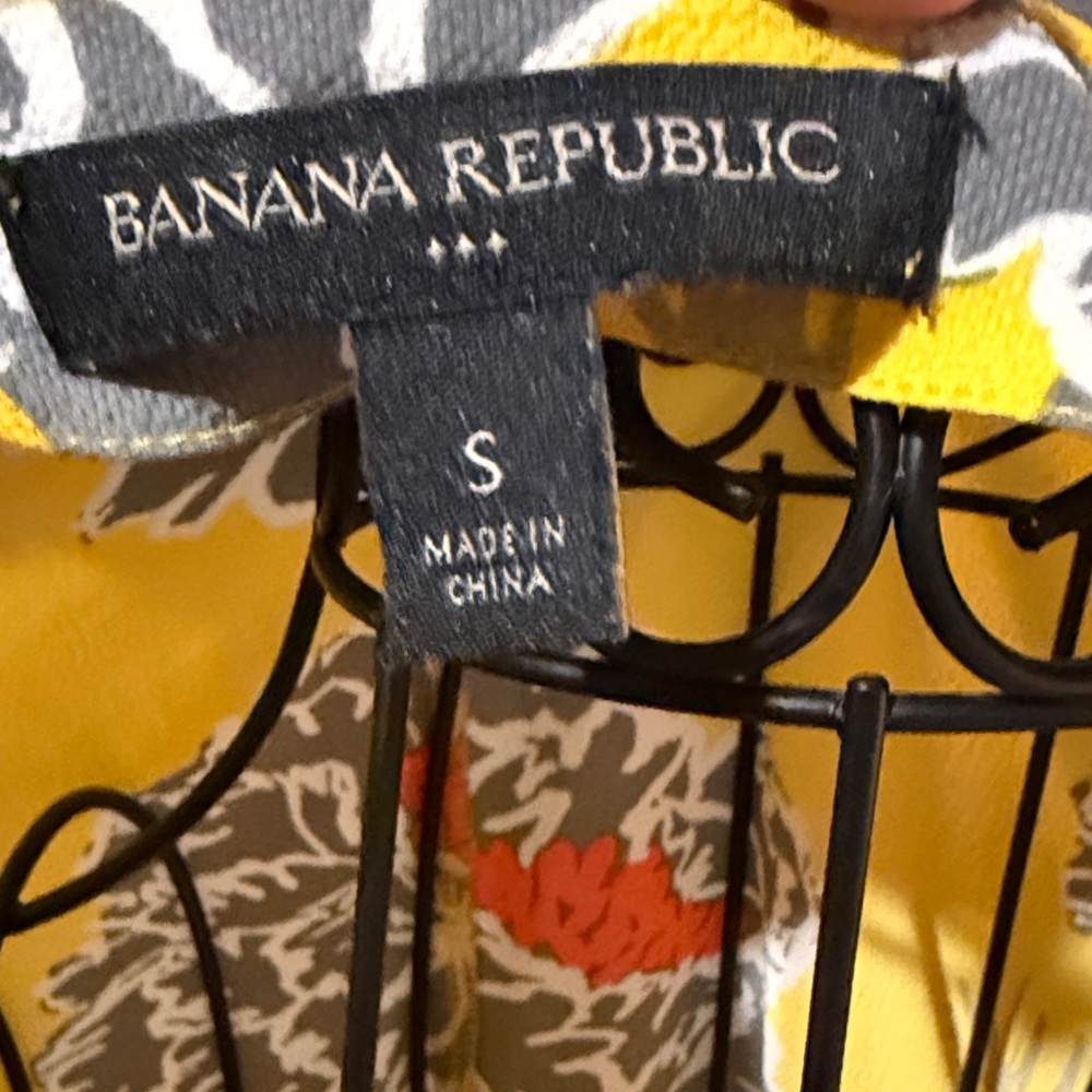 Banana Republic Yellow Floral Long Sleeve Top - Picture 3 of 9